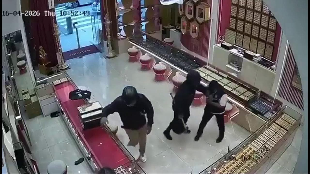 Malesia, rapina lampo in una gioielleria: bottino da due milioni di dollari e fuga immediata