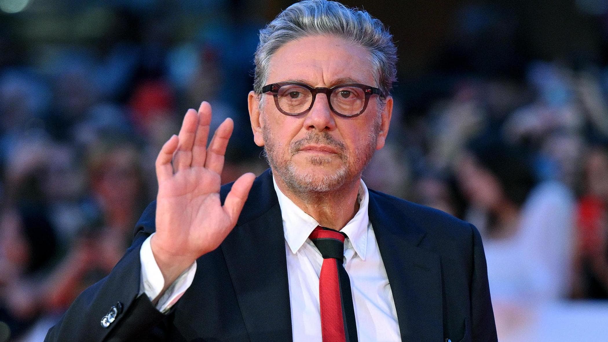 Castellitto all’attacco: “Bisognerebbe demolire la congregazione dei David di Donatello”