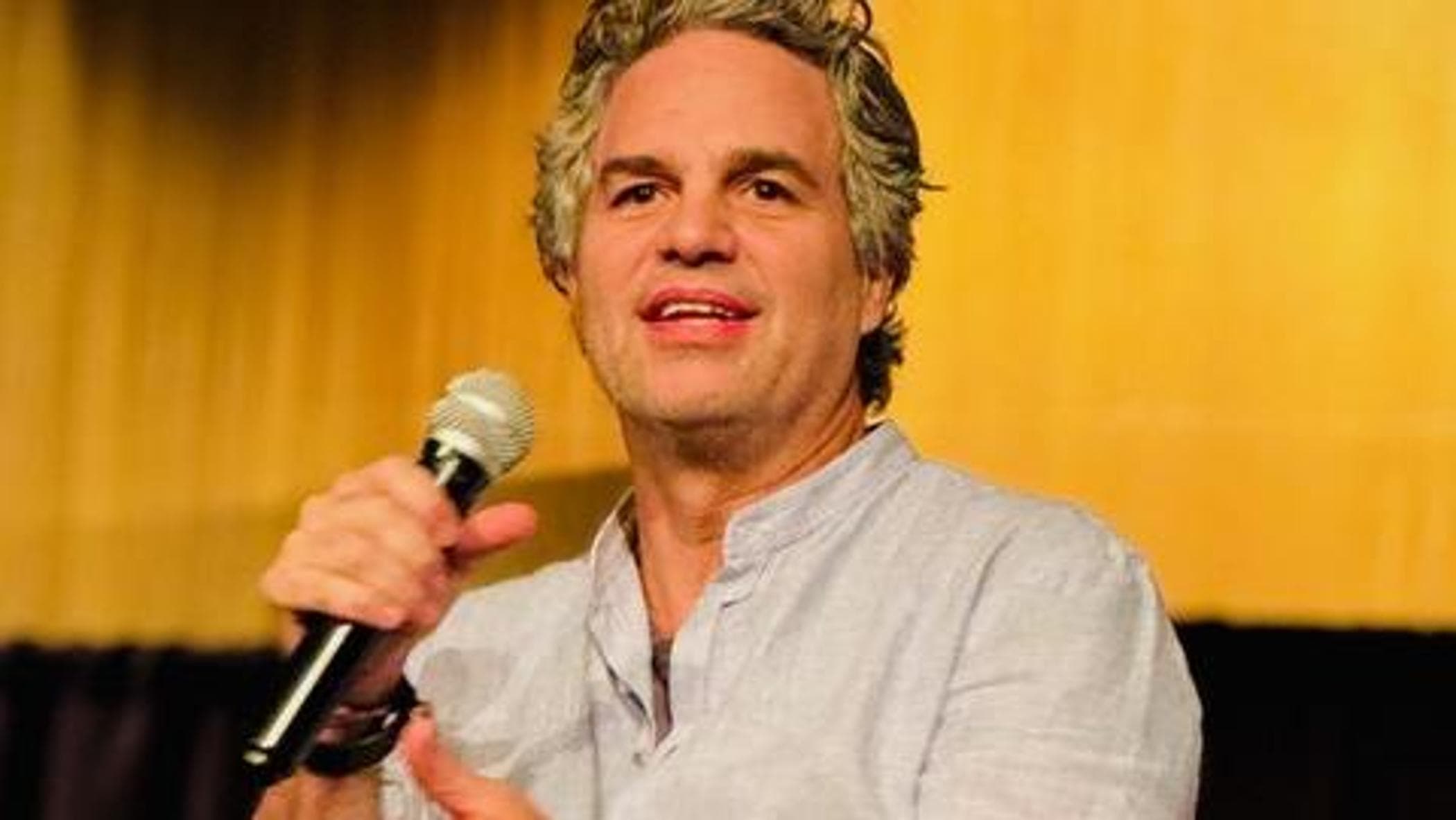 Mark Ruffalo: “C’è speranza contro Trump, la gente scende in piazza ma servono leader dem più forti”