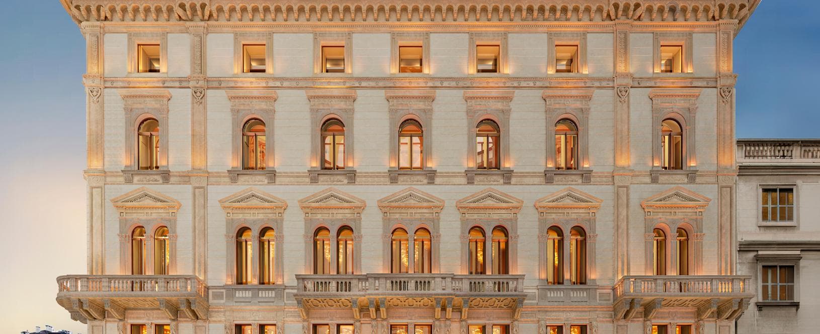 RH, il colosso dell’arredamento apre a Milano
