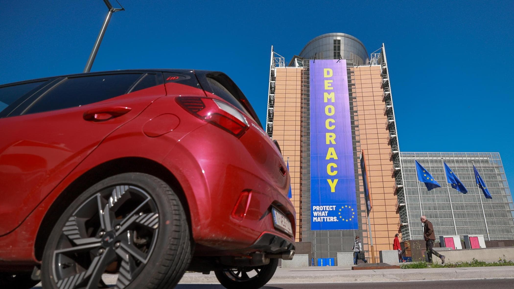 Aiuti di Stato e riserve uniche, piano di Bruxelles sull’energia