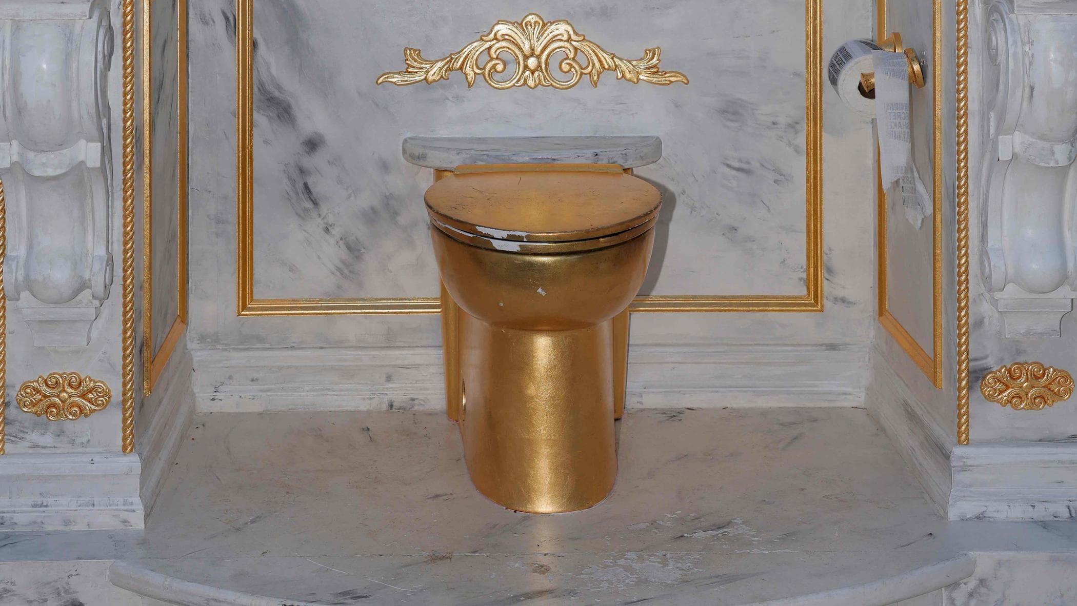 Water, statue e installazioni: a Washington la resistenza a Trump si fa anche con la guerrilla art