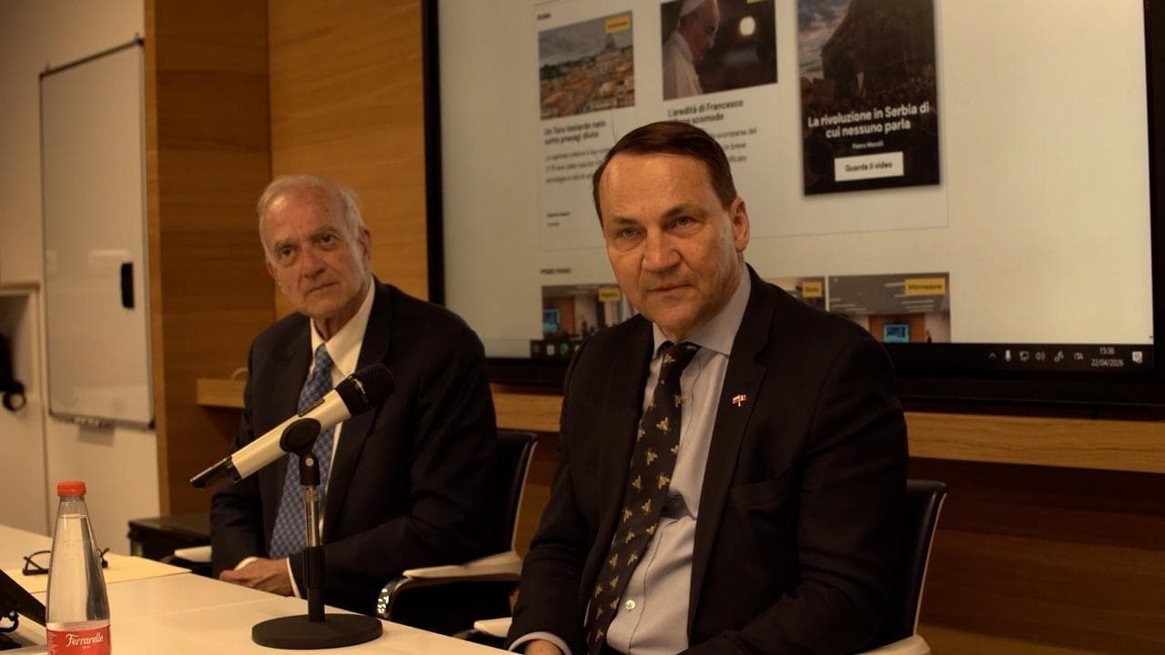 Insulti a Meloni, il ministro degli Esteri polacco Sikorski: "Solovyov è come Goebbels"