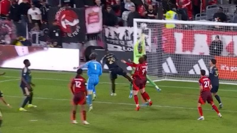 Il Toronto pareggia all'ultimo minuto di recupero: a segnare è il portiere