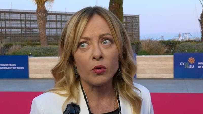 Anteprima: Meloni: “Finirò di pagare il superbonus alle elezioni. Non escludo lo scostamento di bila…