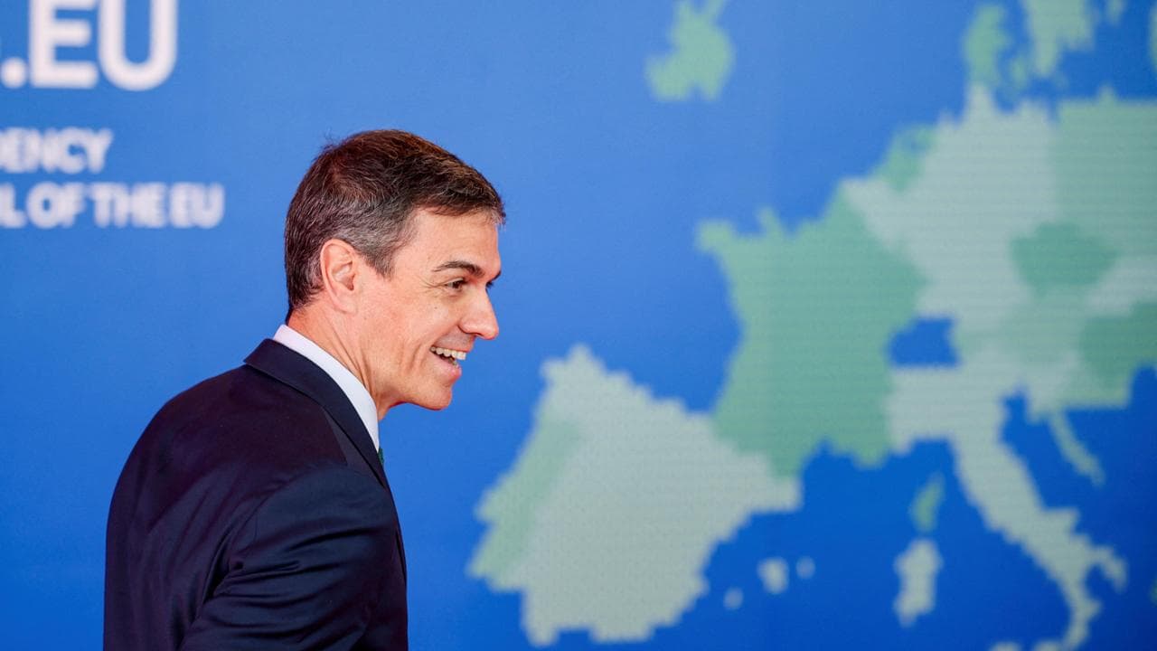 Spagna sospesa dalla Nato, Falkland non più britanniche: Trump studia la vendetta contro gli alleati