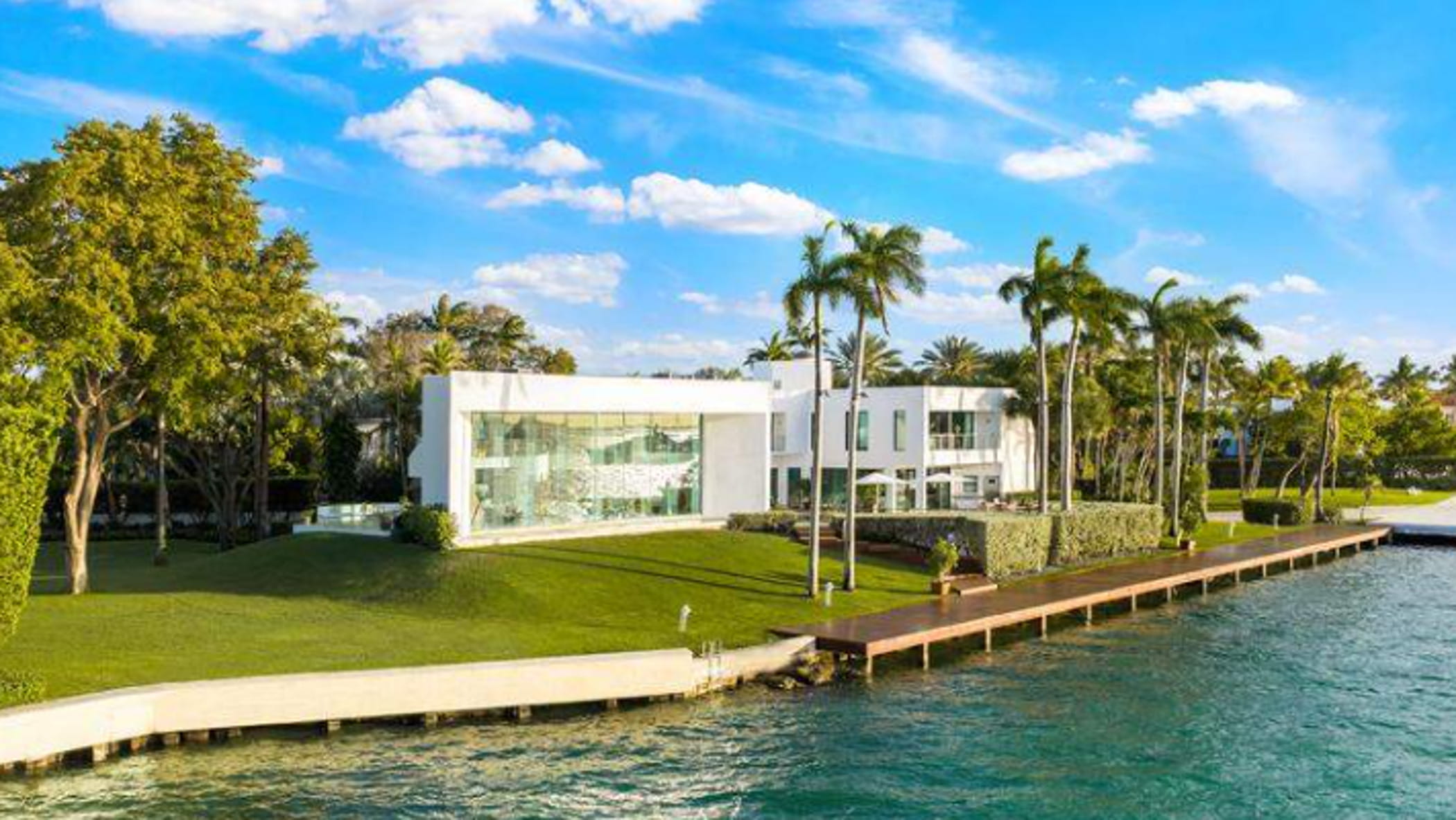 Florida, in vendita la villa di Scarface: costa 237 milioni