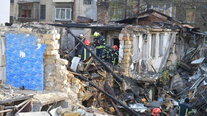 Guerra Ucraina - Russia, le news. Notte di intensi raid russi: almeno 12 morti e decine di feriti