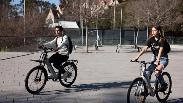 La bici elettrica è in crisi: frenano le vendite e i negozi specializzati. Ecco perché