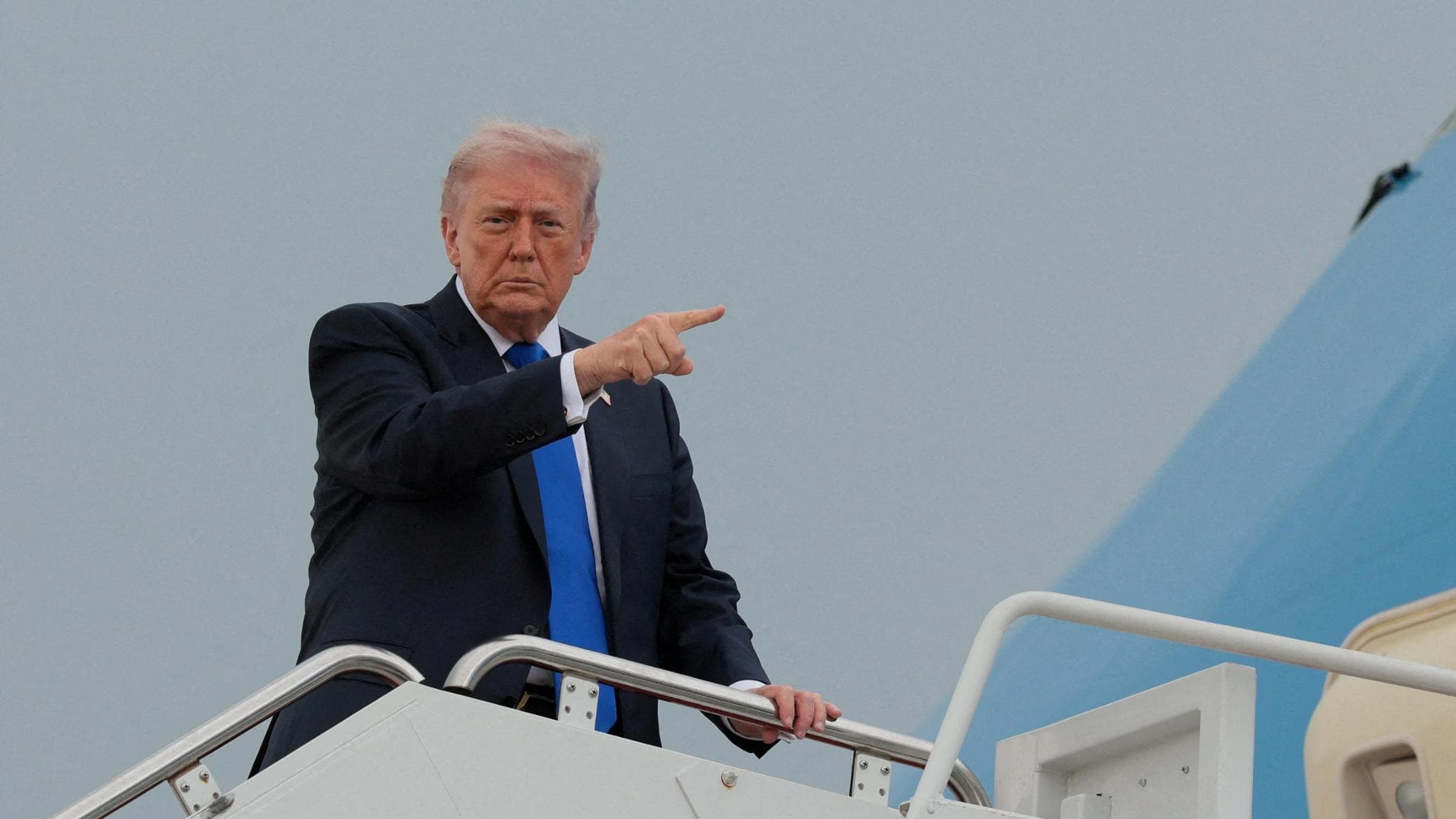 Regno Unito, tutti contro Trump: “Nessuno tocchi le Falkland”