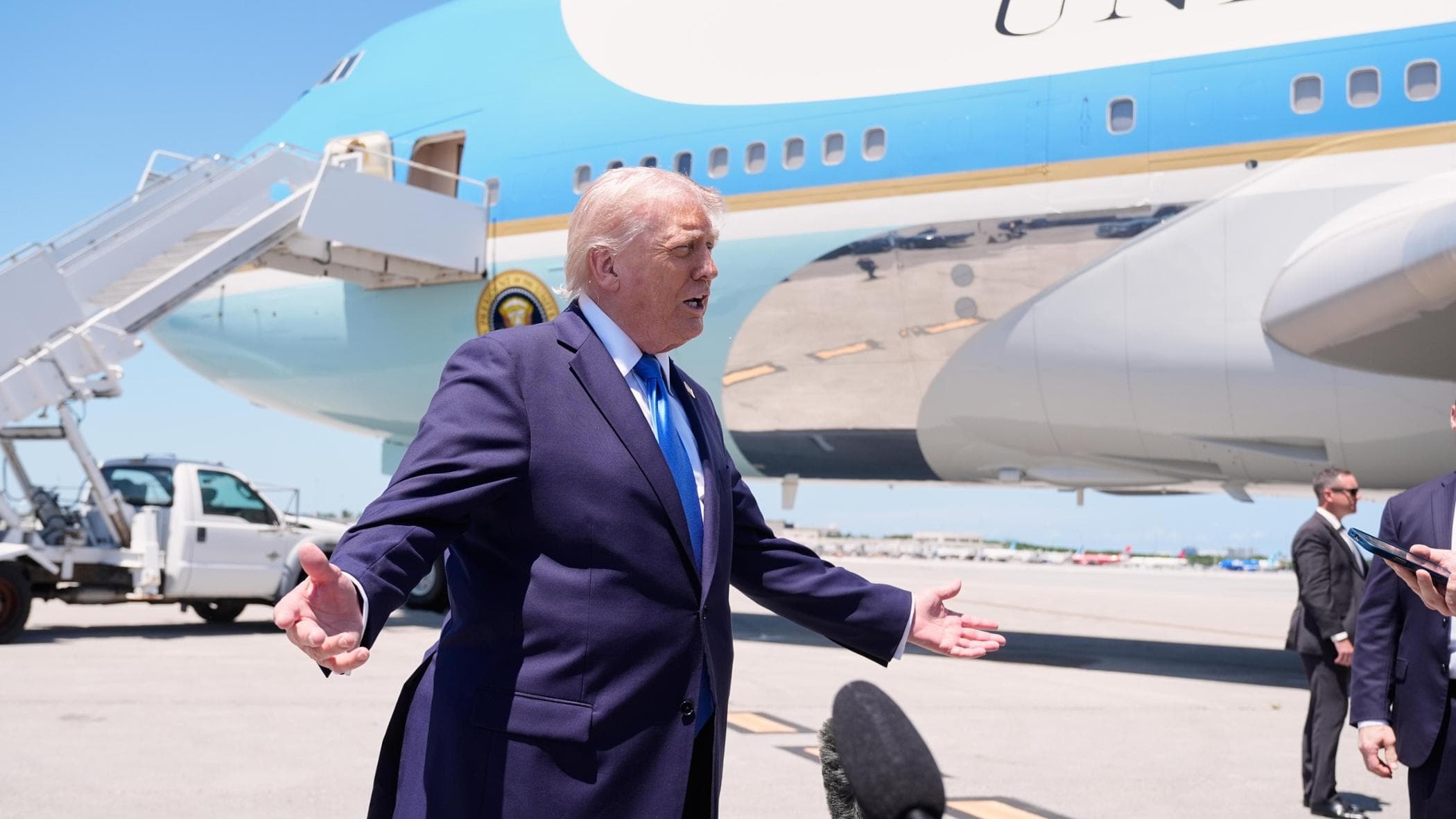 Trump cancella il vertice di Islamabad “I negoziati una perdita di tempo, se vuole l’Iran mi chiami”