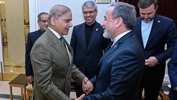 Gli inviati di Teheran: “Non tocca a noi fare concessioni”. Ma il dialogo non è chiuso