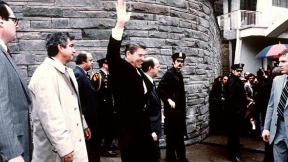 L'assalto nello stesso albergo dove fu colpito Reagan nel 1981