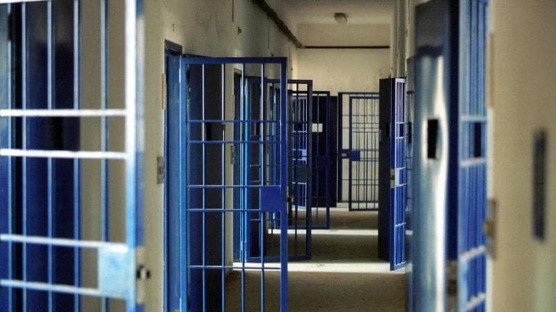 Agenti infiltrati e sospetto reciproco