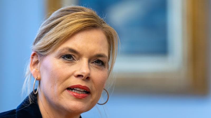 Anteprima: Ecco come i russi hanno hackerato i telefoni di ministre e parlamentari tedesche attraver…
