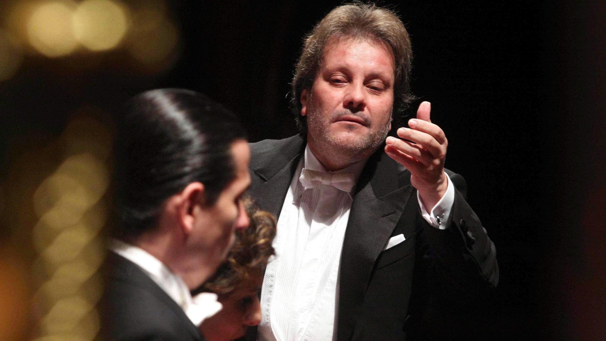 Stefano Ranzani: “Per Venezi la bacchetta era corta, serve altra esperienza per quell’orchestra”