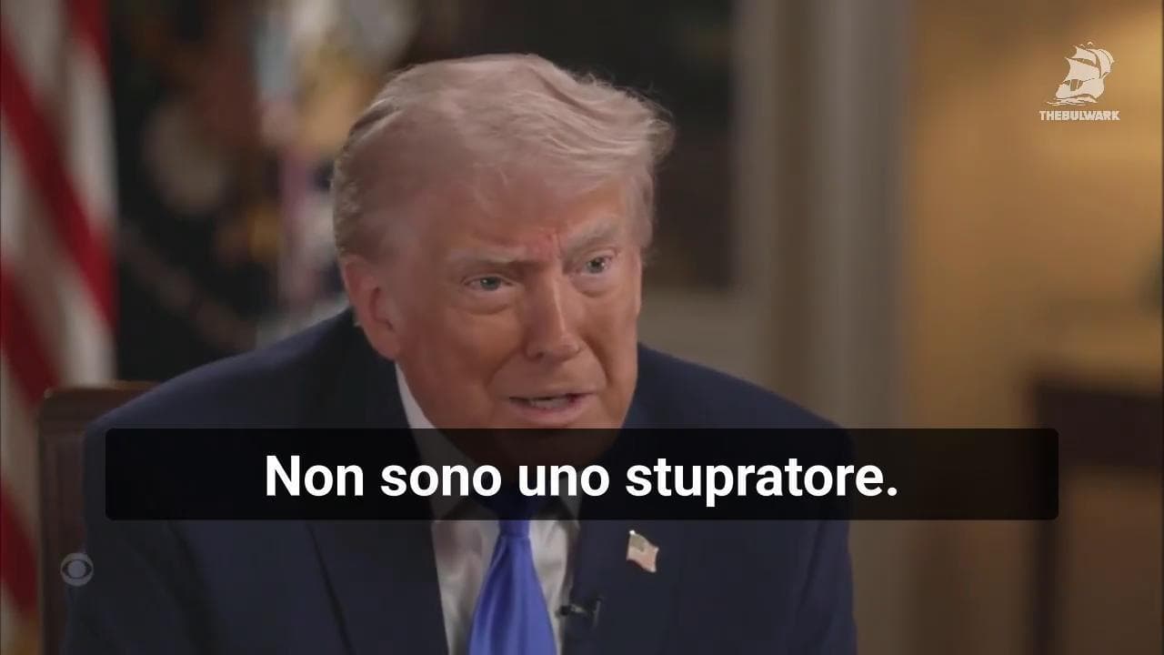 Giornalista cita manifesto attentatore, Trump: "Lei è una vergogna. Non sono pedofilo né stupratore"