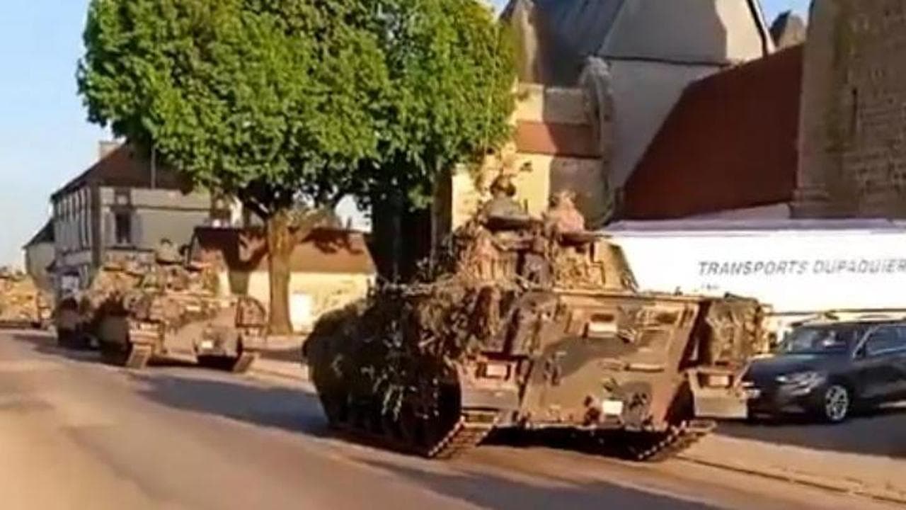 I tank italiani invadono la Francia... ma è solo un’esercitazione