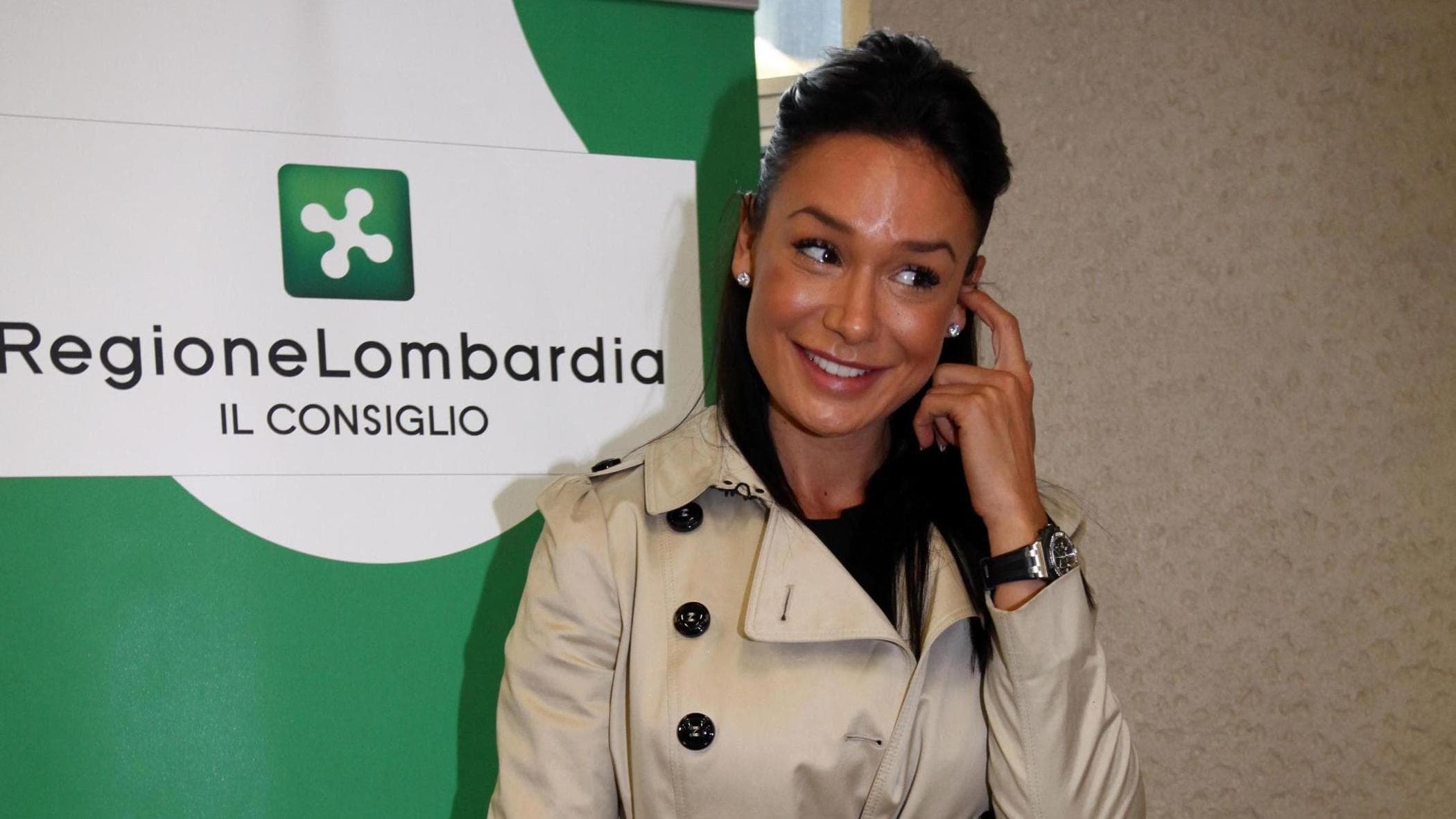 L'adozione in Uruguay, la causa e la scomparsa della madre biologica: i dubbi sulla grazia a Minetti