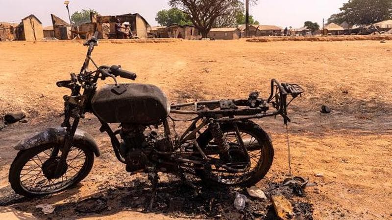 Anteprima: Nigeria, strage di cristiani. “Almeno 29 morti, bruciati una chiesa e cento motociclette”