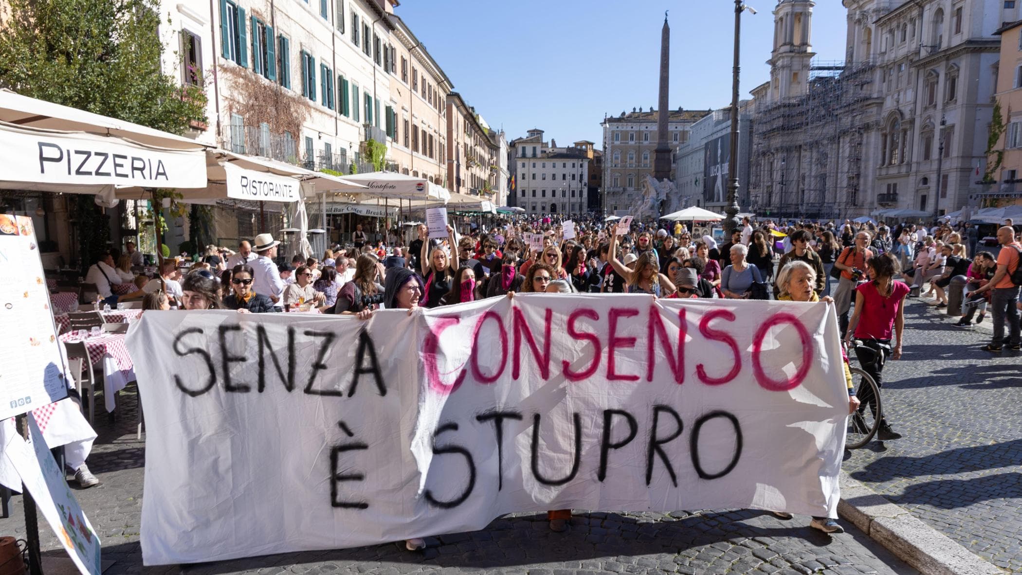“Senza consenso è stupro”, il Parlamento Ue chiede una legge