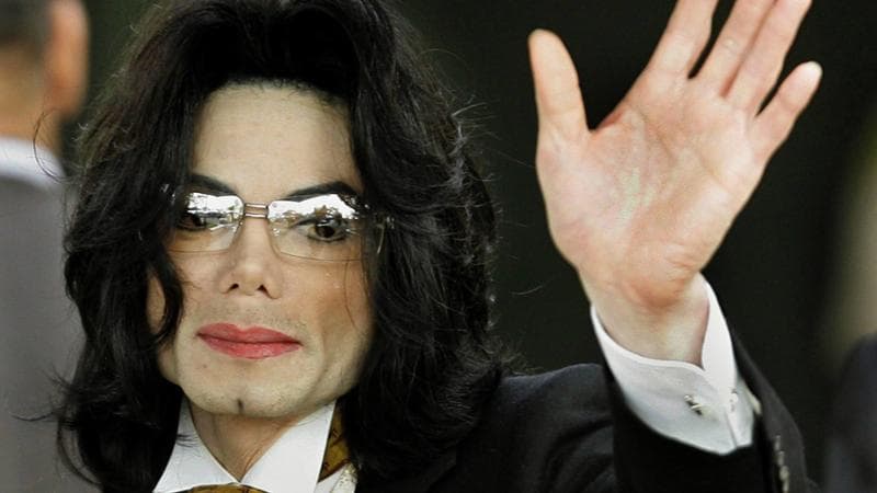 Michael Jackson, nuove accuse dai fratelli Cascio: “Per anni la popstar ha abusato di noi”