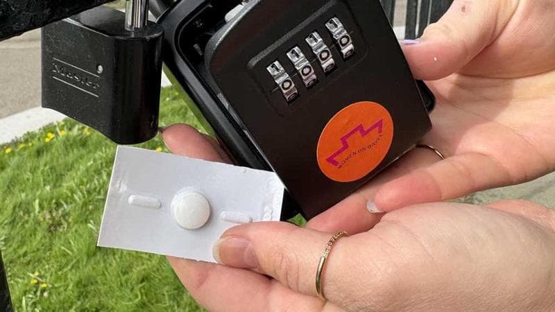 Anteprima: Malta, cassette di sicurezza contenenti pillole abortive: il blitz delle attiviste contro…