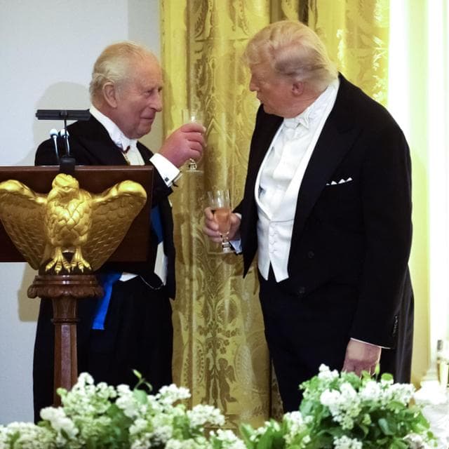 Carlo ABD'den ayrılmadan önce Beyaz Saray'da. Trump: “En büyük kral”