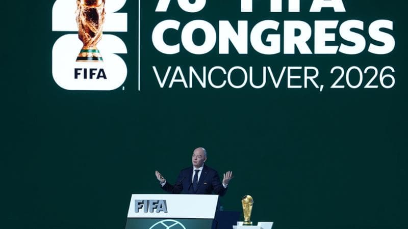 Infantino: “L’Iran sarà ai Mondiali. E giocherà le sue partite negli Usa”