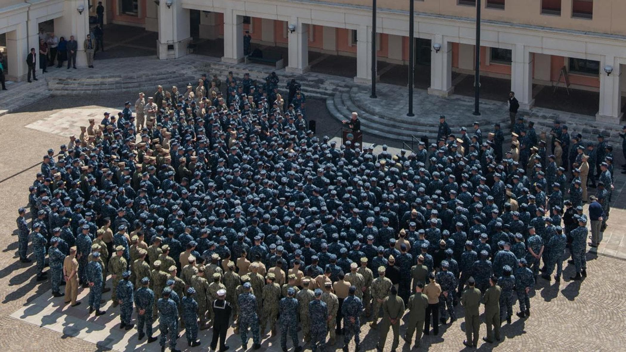 Missione di Rubio a Roma. Occhi sul comando Nato di Napoli