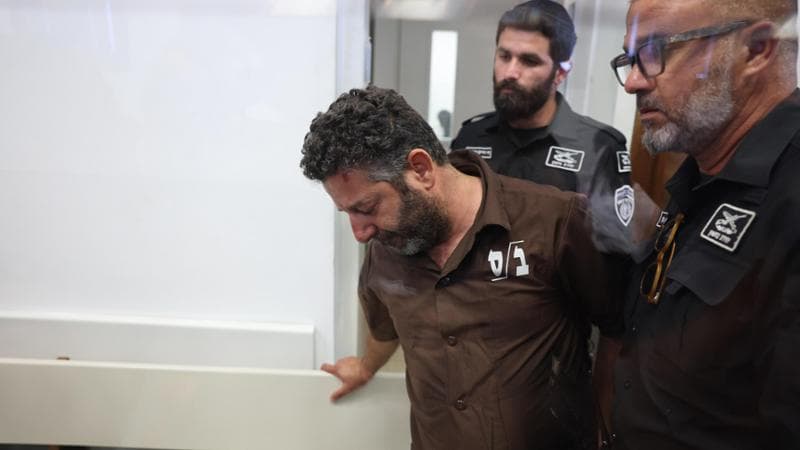 Filo, tutuklu aktivistlere iki gün daha hapis cezası verdi. İtalya'da bazı kişilerin tutuklanması bekleniyor