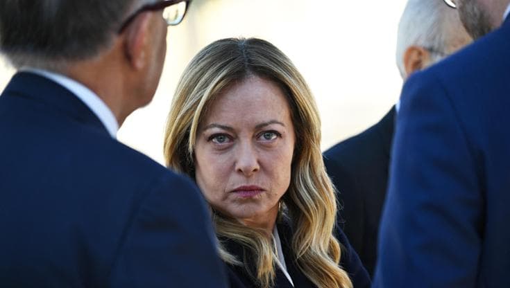 Longevità senza consenso: il paradosso di Giorgia Meloni