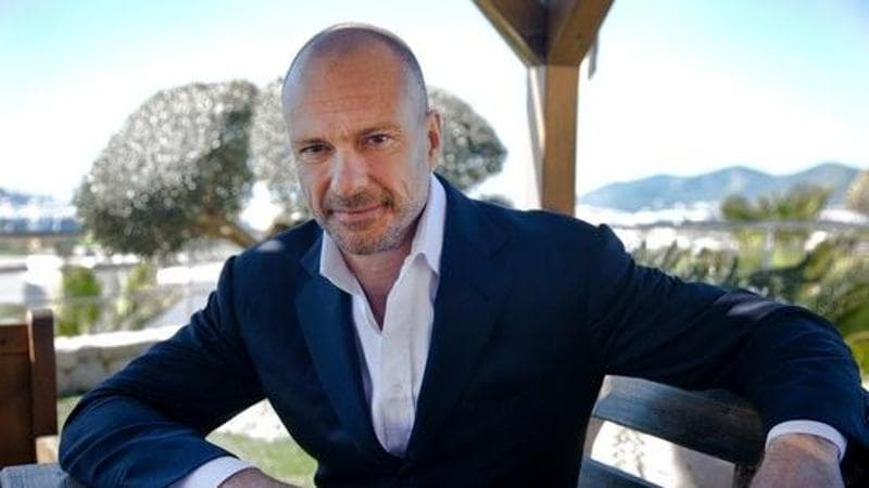 Anteprima: Grazia a Minetti, Cipriani: “Adozione legale. Epstein? Da lui mai avuto soldi”