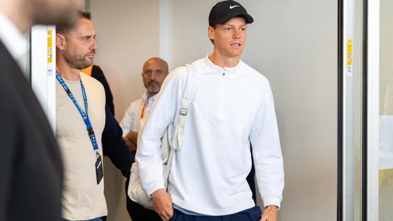 Sinner al suo arrivo a Roma