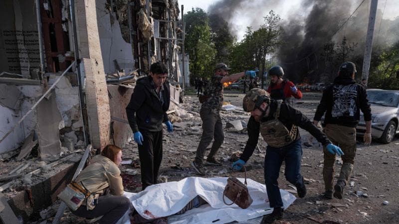 Anteprima: Strage prima della tregua: venti morti in Ucraina