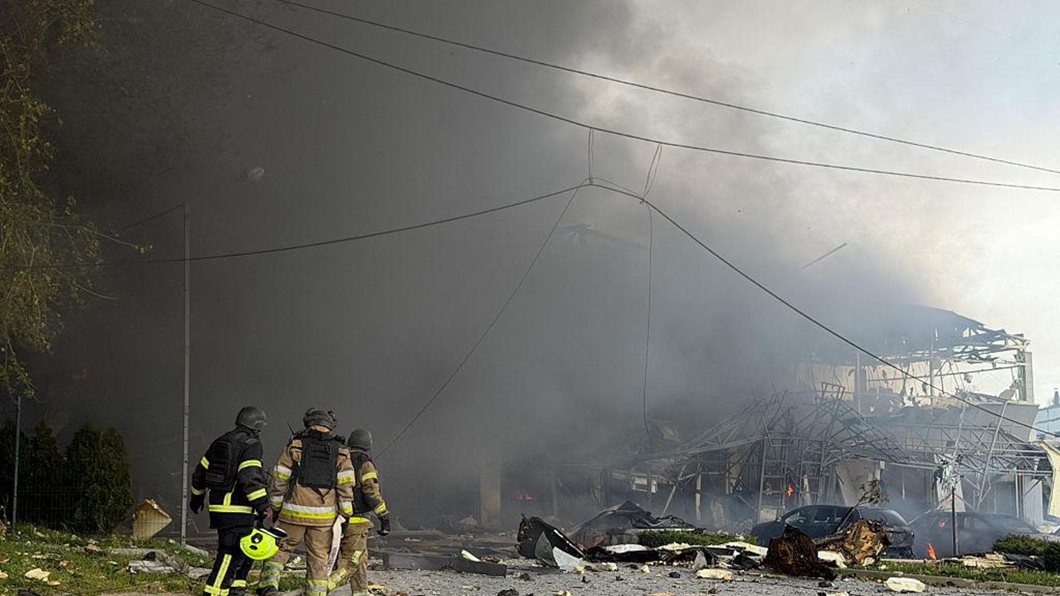 Guerra Ucraina - Russia, le news di oggi. Attacco con droni ucraini in Crimea, 5 morti