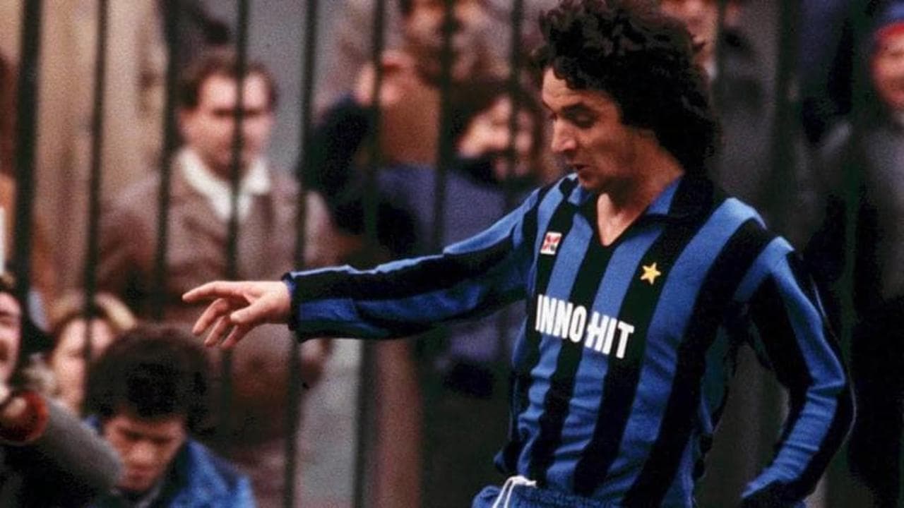 Beccalossi: dribbling, finte e gol nell'omaggio dell'Inter per i 60 anni