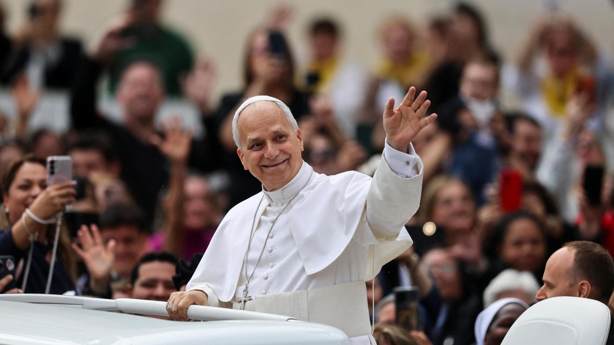 Leone XIV: “La Chiesa deve denunciare il male e annunciare la pace”