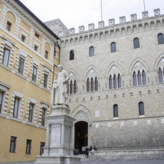 Milletvekili, Palermo da istifa etti, Alessandro Caltagirone yönetim kurulunda