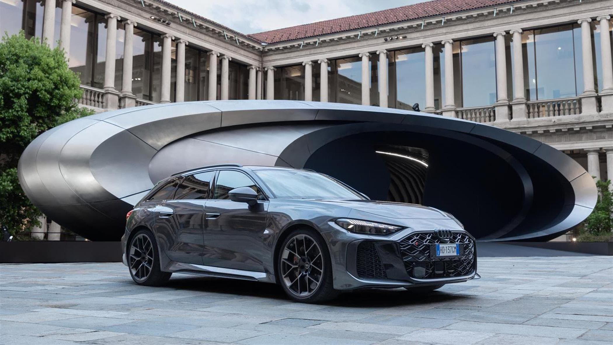 Audi performans yolculuğuna FuoriConcorso Como'da devam ediyor
