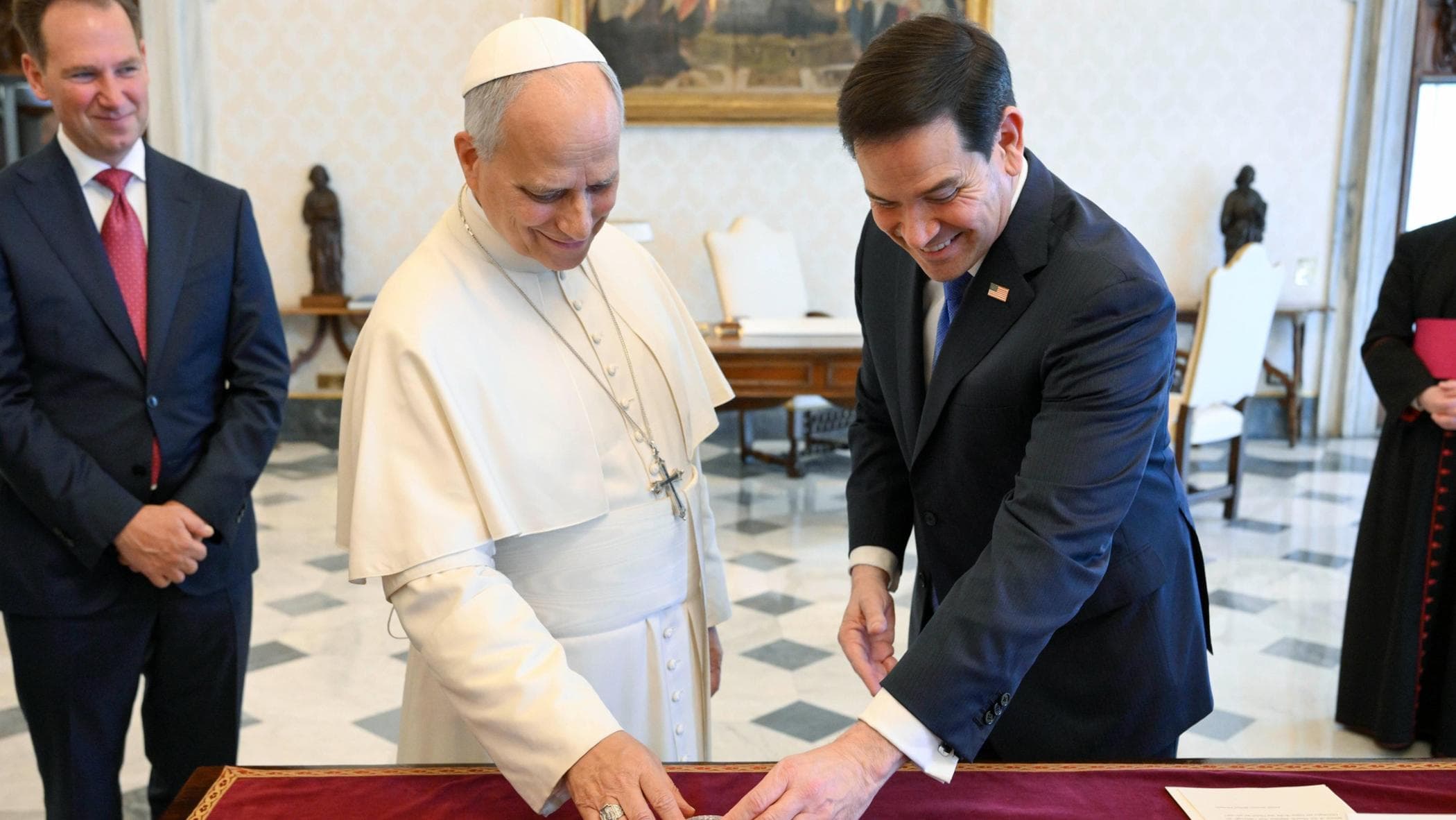 “Gli attacchi del presidente al Santo Padre gli stanno costando gli elettori cattolici”