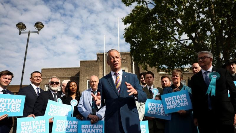 Anteprima: Elezioni locali in Inghilterra, parla Farage dopo il trionfo: “Destra e sinistra non esis…