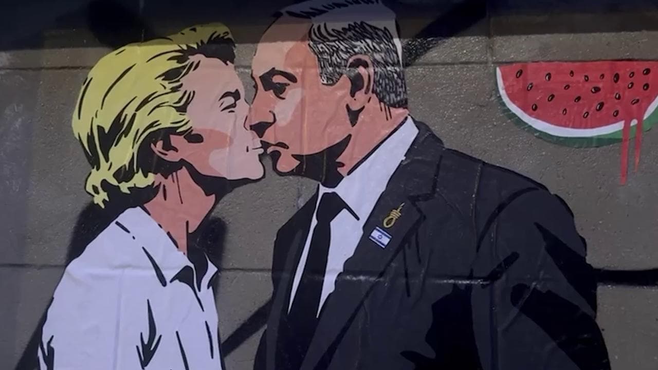 A Roma e Bruxelles le opere denuncia di Laika: "Complicità di governo italiano e Ue con Israele"