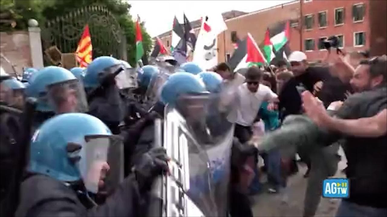 Biennale di Venezia, scontri tra polizia e manifestanti al corteo contro Israele