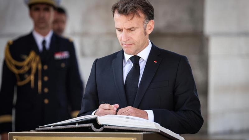 Anteprima: Disgelo Francia-Algeria, Macron annuncia il ritorno dell’ambasciatore di Parigi