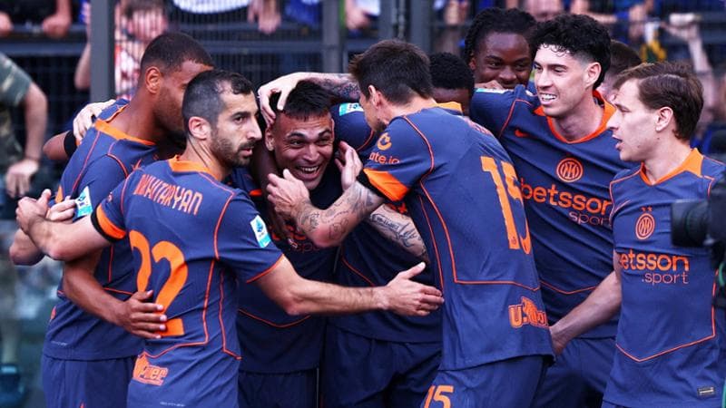 L’Inter non è sazia: 3-0 alla Lazio all’Olimpico. Mercoledì si replica nella finale di Coppa Italia