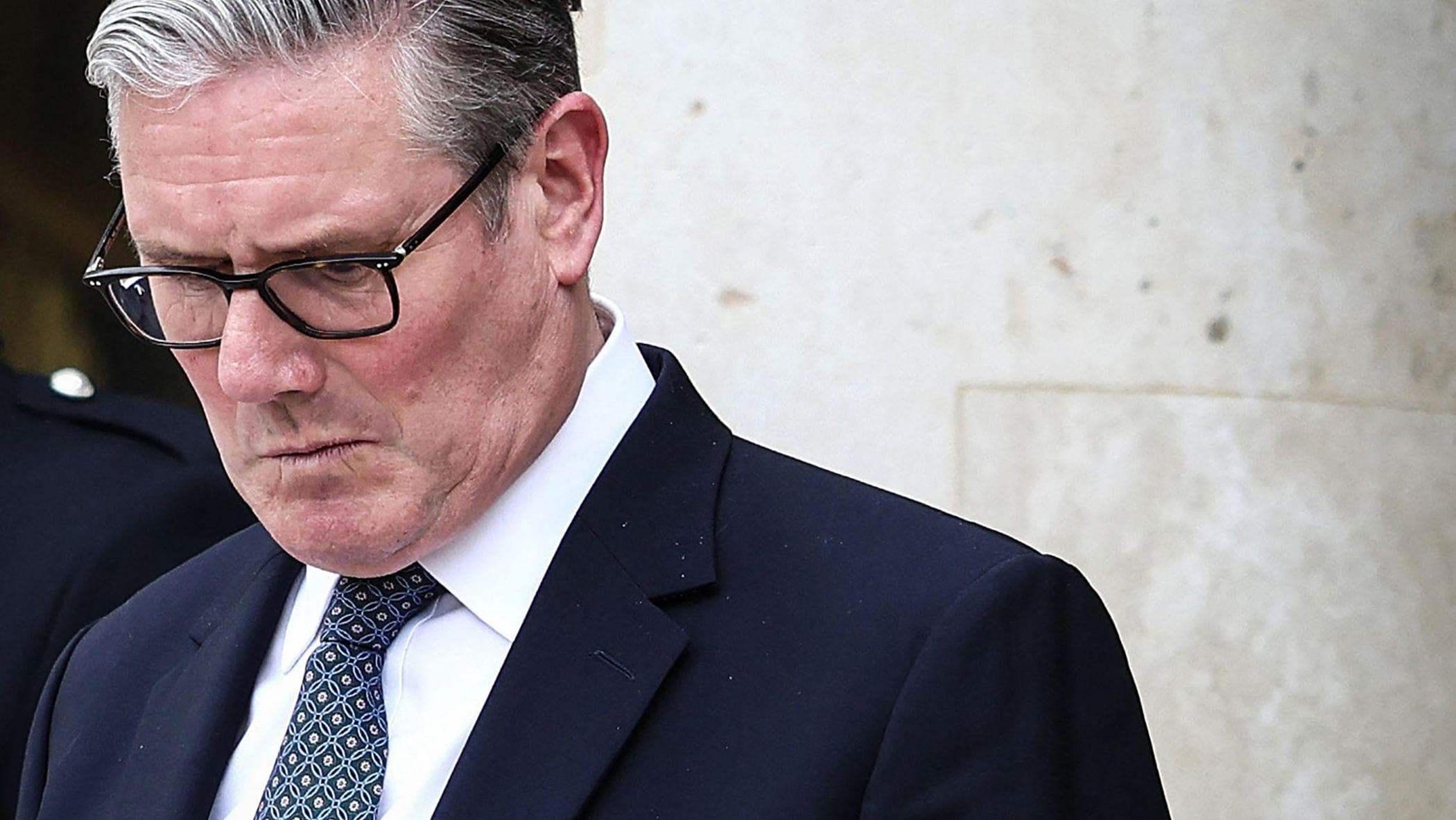 Starmer under pressure after the electoral debacle