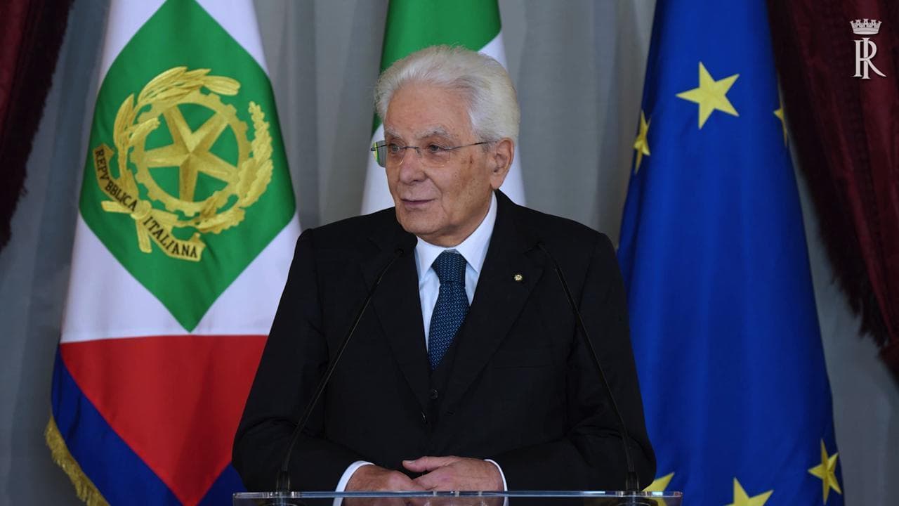 Mattarella: "Rammarico per esclusione dai mondiali, fate che i ragazzi si innamorino del calcio "