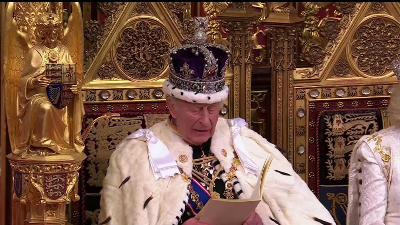 Il discorso di re Carlo: "Il mio governo con la Nato e per la crescita della difesa europea"