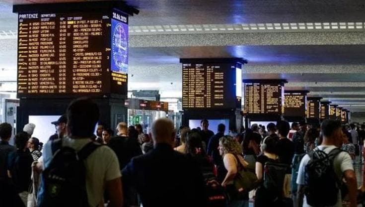 Anteprima: Ritardi dei treni, i giorni perduti e i dati di Salvini che addolciscono la realtà
